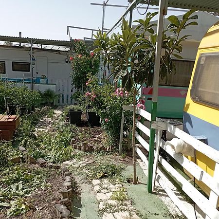 Caravanas Y Habitaciones Para Relajarse 萨斯 外观 照片