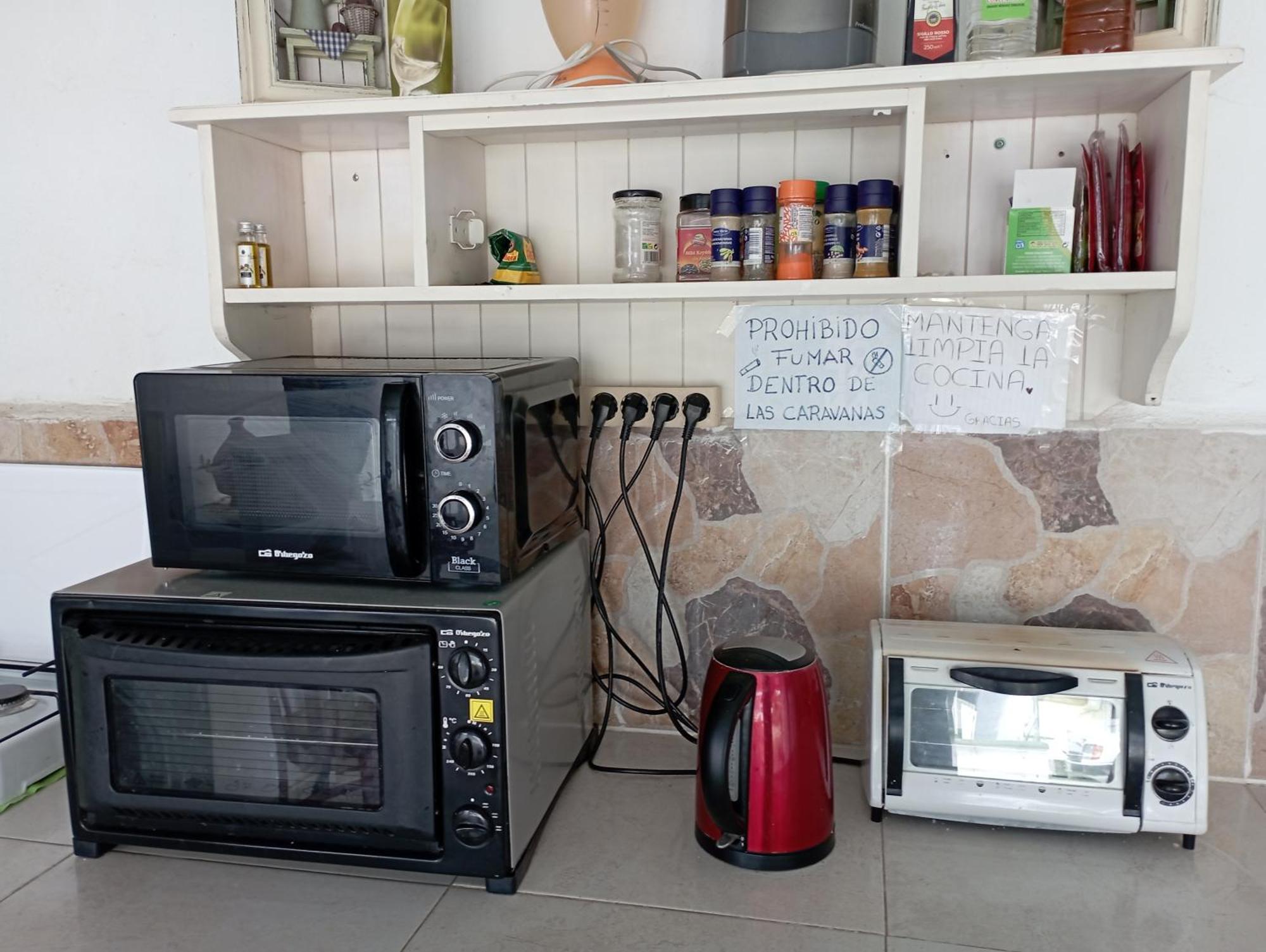 Caravanas Y Habitaciones Para Relajarse 萨斯 外观 照片