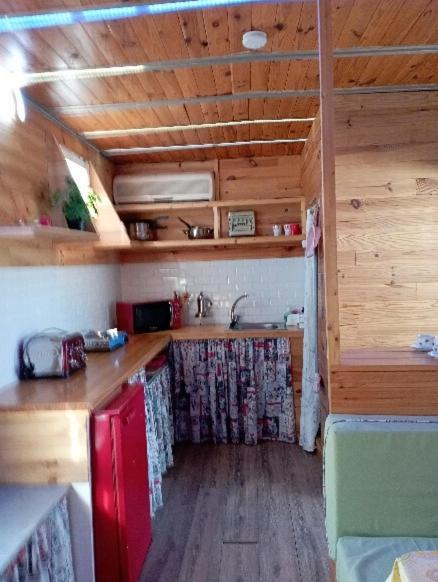 Caravanas Y Habitaciones Para Relajarse 萨斯 外观 照片
